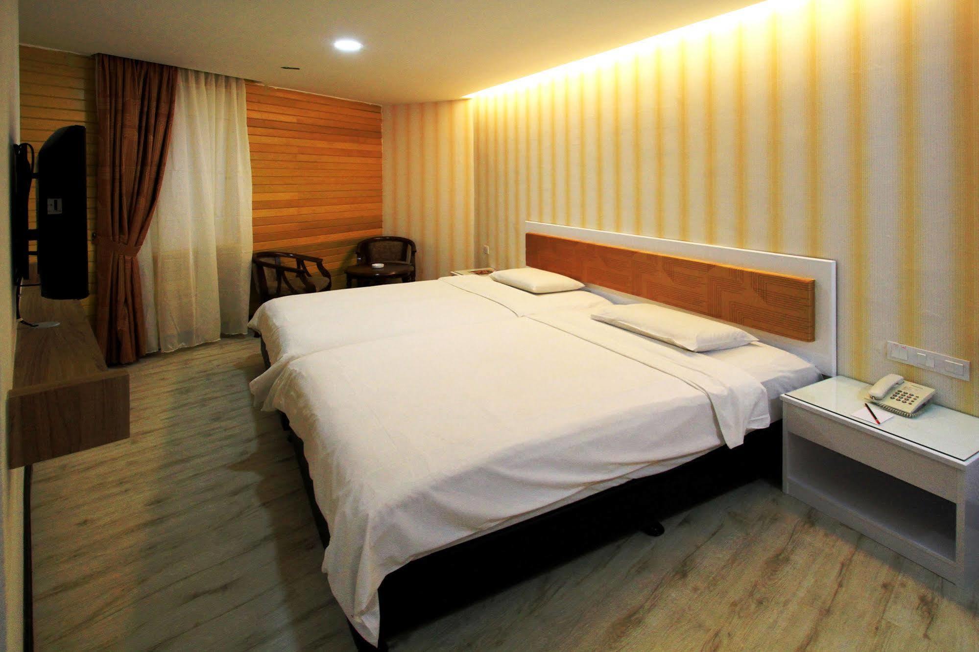 โรงแรมมิงสตาร์ กัวลาตรังกานู ภายนอก รูปภาพ